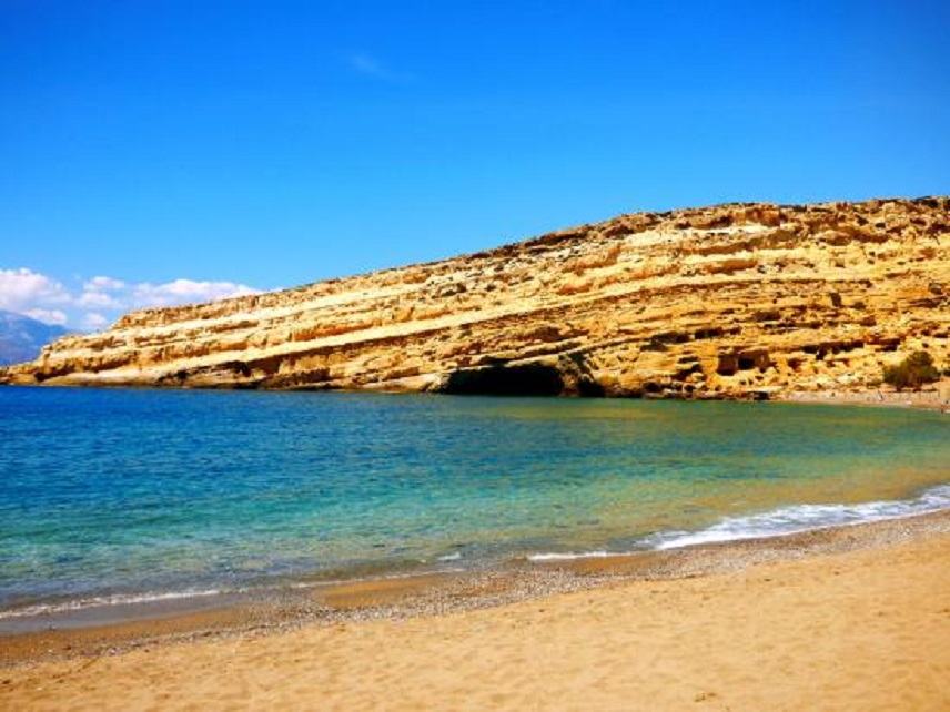 Οι παραλίες της Μεσαράς που βρίσκονται μεταξύ των κορυφαίων της Κρήτης
