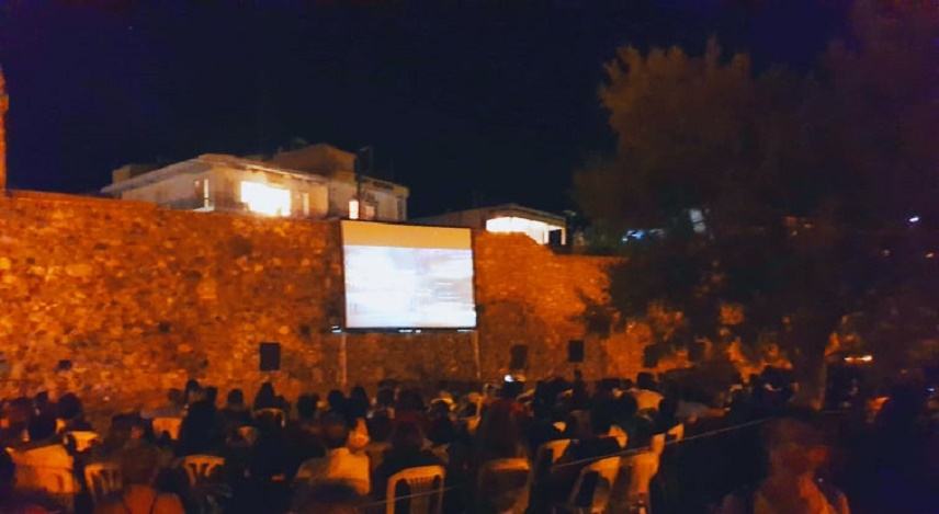 Π.Σ Κόκκινου Πύργου: Βράδυ Τετάρτης με ελληνικό κινηματογράφο και...γαμήλιο πάρτυ