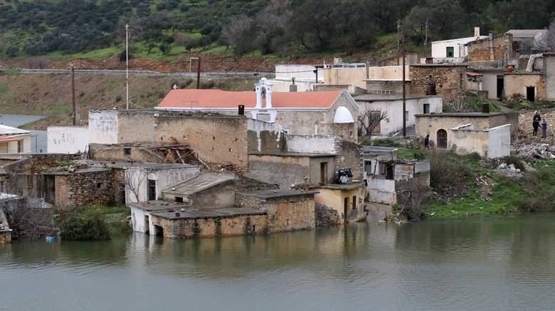 Οι καλλιτέχνες που εμπνεύστηκαν από την «Ατλαντίδα» της Κρήτης