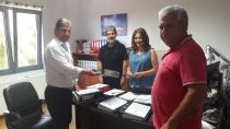 Στους ρυθμούς του “Lets do it”…