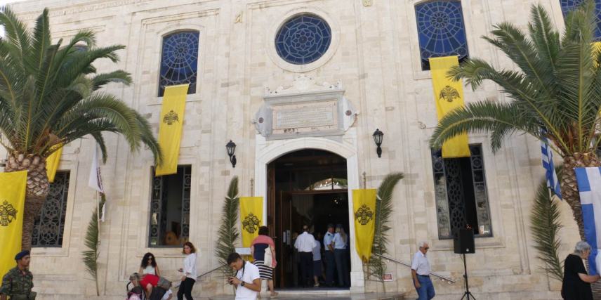 Με λαμπρότητα η επέτειος Επανακομιδής της Τιμίας Κάρας του Αγίου Τίτου
