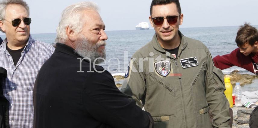 Συγκινημένος ο πατέρας του αδικοχαμένου Σήφη Αναστασάκη