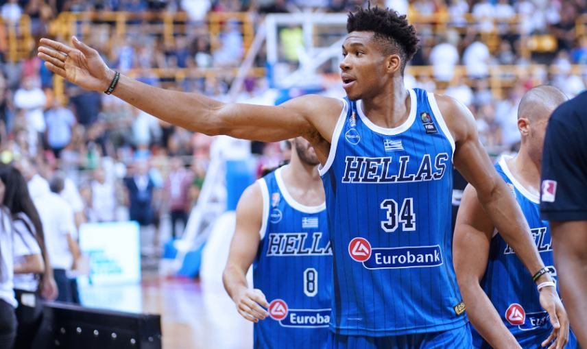 «Ιπτάμενος» Αντετοκούνμπο -Το κάρφωμα αλά NBA