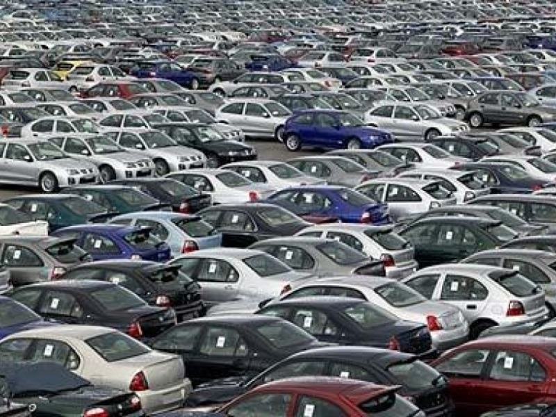 Μειώθηκαν τον Ιανουάριο οι πωλήσεις αυτοκινήτων