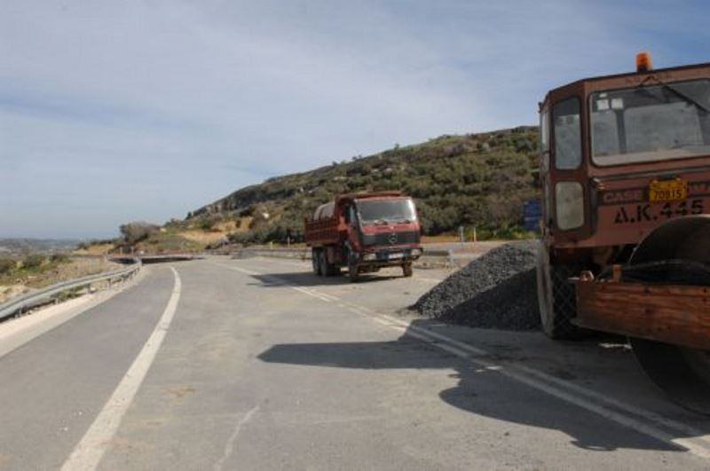 Γ. Δέδες: Ο δρόμος Ηράκλειο - Μεσαρά παραδίδεται μέχρι τα τέλη Μαρτίου
