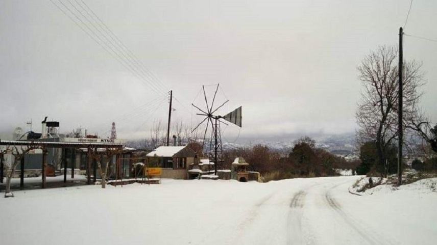Λευκο το σκηνικό στα ορεινά της Κρήτης-Υπέροχες εικόνες