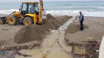 Καλαμάκι: Άμεση παρέμβαση για να καταλήξει το νερό στη θάλασσα (φωτο)