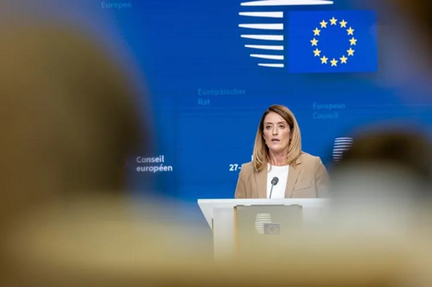 Ρομπέρτα Μέτσολα: Η Ευρώπη δεν θα είναι ποτέ ολόκληρη όσο η Κύπρος παραμένει διαιρεμένη