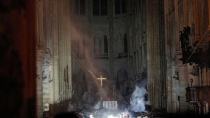Οι πρώτες εικόνες από το εσωτερικό της Παναγίας των Παρισίων μετά τη φωτιά