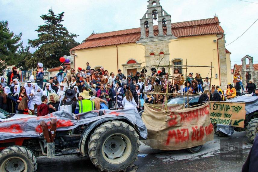 Κορωνοϊός: Στην Αθήνα το τρίτο κρούσμα -Ακυρώνονται όλα τα καρναβάλια στη χώρα