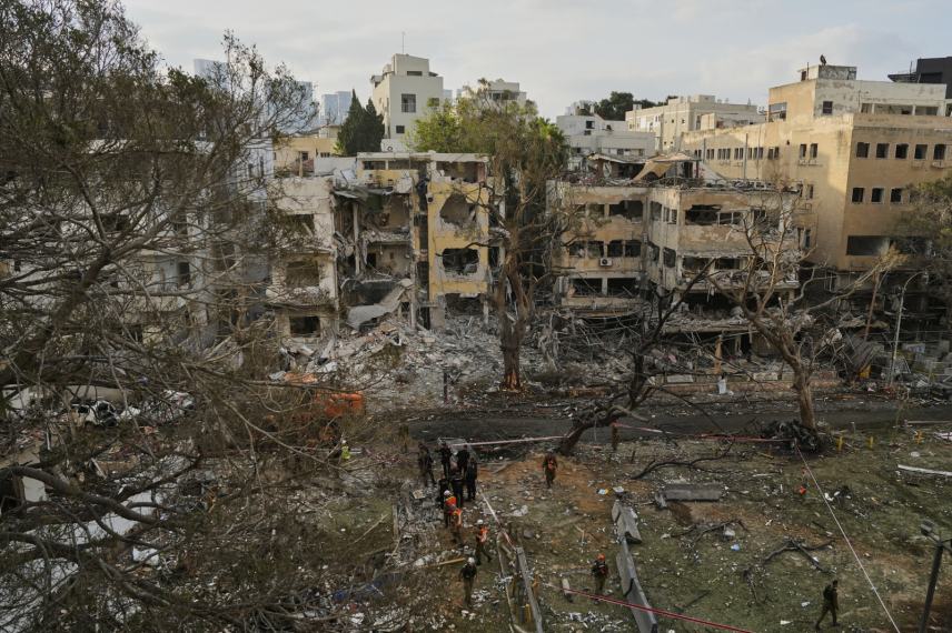 Μαίνεται το χαος στη Μέση Ανατολή-Συνεχείς επιθέσεις και νεκροί