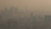 Χτύπησε «κόκκινα» η ατμοσφαιρική ρύπανση στο Ιράν