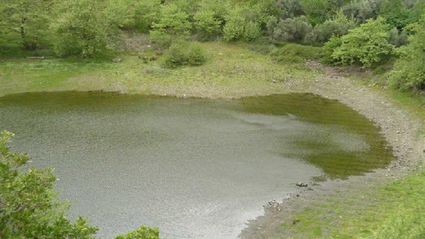 Βουτιά θανάτου 64χρονου με το τρακτέρ του σε λιμνοδεξαμενή