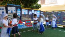 Μοίρες: Ξετρέλαναν τον κόσμο οι μικροί...ταξιδευτές! (φωτο)