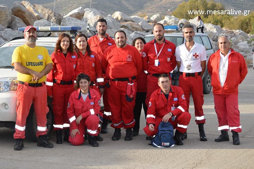 Με διασώστες και ναυαγοσώστη ο ΕΕΣ στον Κόκκινο Πύργο (ΦΩΤΟ)