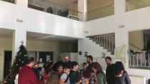 Κάλαντα στον Δήμαρχο από μαθητές του Δημοτικού Σχολείου Αγίων Δέκα