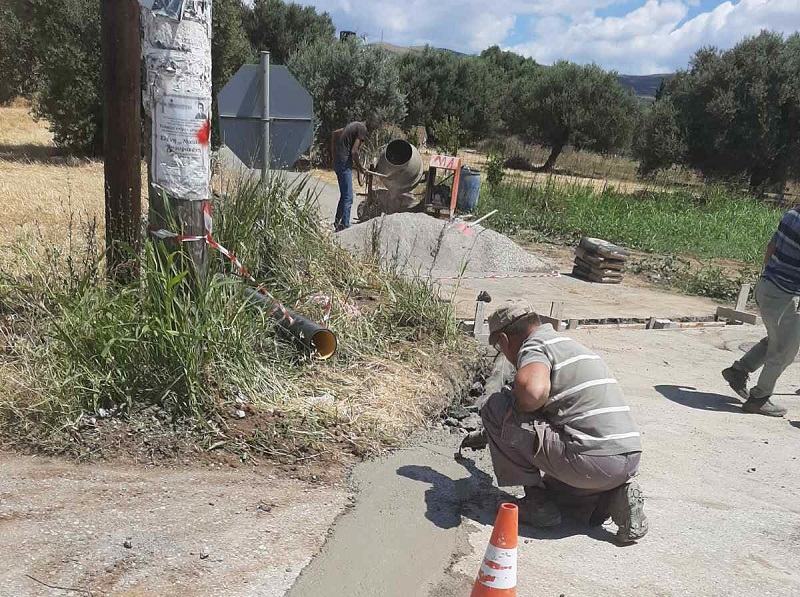 Σε εξέλιξη η κατασκευή τμημάτων δικτύων ομβρίων υδάτων σε Ασήμι, Απομαρμά και Πλάτανο