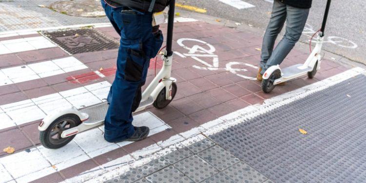 Απάντηση Καραμανλή για τα ηλεκτρικά πατίνια