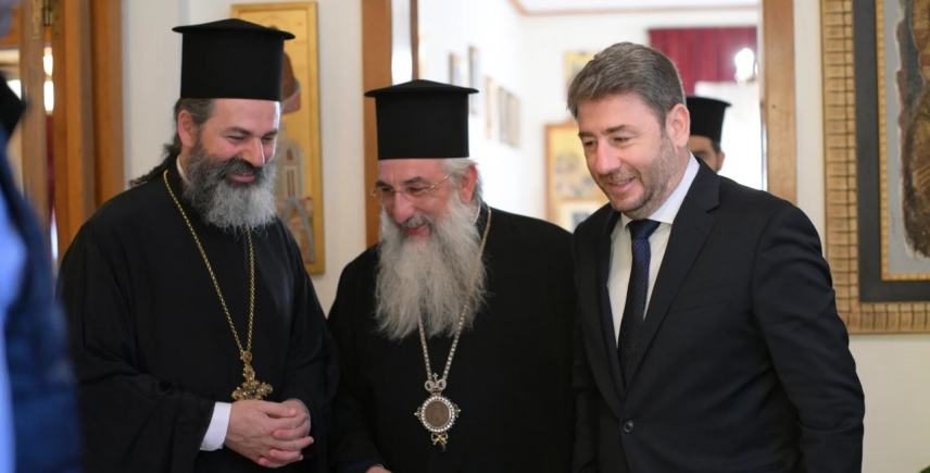Συνάντηση Ανδρουλάκη με τον Αρχιεπίσκοπο Κρήτης