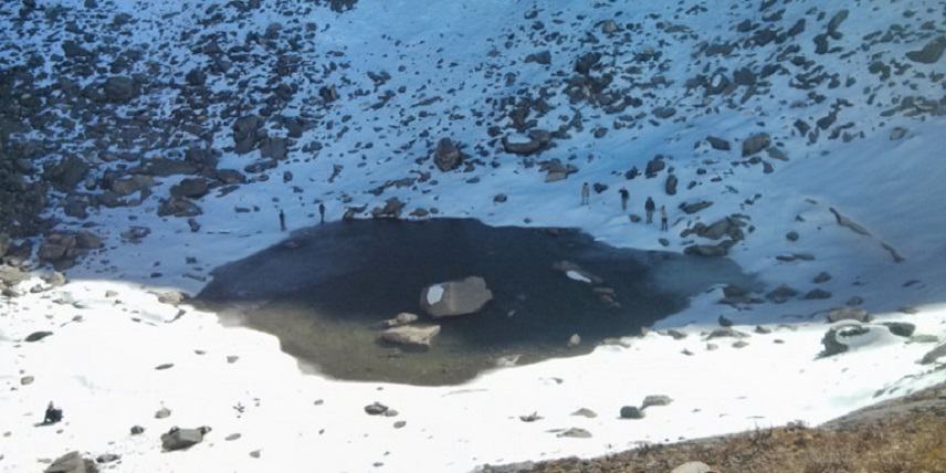 Και λείψανα Κρητικών στη «λίμνη των σκελετών» στα Ιμαλάια