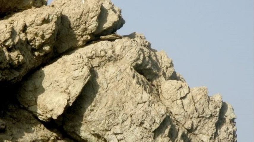 Μεσαρά:Πτώση...βράχου και πανικός στα Πιτσίδια