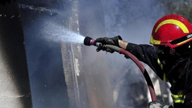 Φωτιά σε μονοκατοικία στο Τυμπάκι- Μεγάλες οι ζημιές