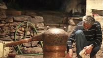 «Παγώνει» η μετατροπή της ρακής σε… αντισηπτικό