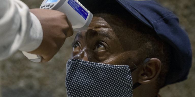 Κορωνοϊός: Ξεπέρασαν τα 10.000 τα κρούσματα στη Νότια Αφρική