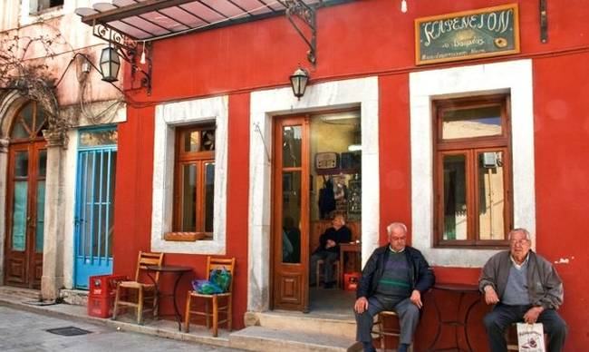 Το πιο πολύχρωμο χωριό της Ελλάδας και το δεύτερο πιο όμορφο της Ευρώπης βρίσκεται στην Κρήτη