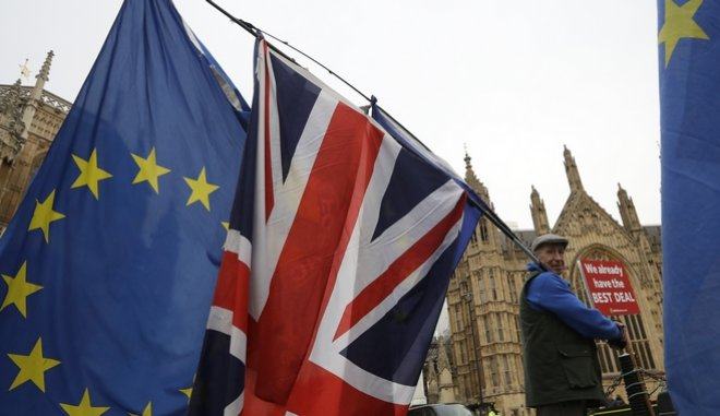 Brexit: Όλα όσα πρέπει να γνωρίζουν οι Έλληνες πολίτες