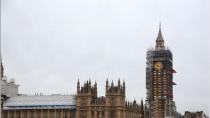 Σόδομα και Γόμορρα στο βρετανικό κοινοβούλιο! - Έφριξαν οι καθαρίστριες από τους εμετούς και τα προφ