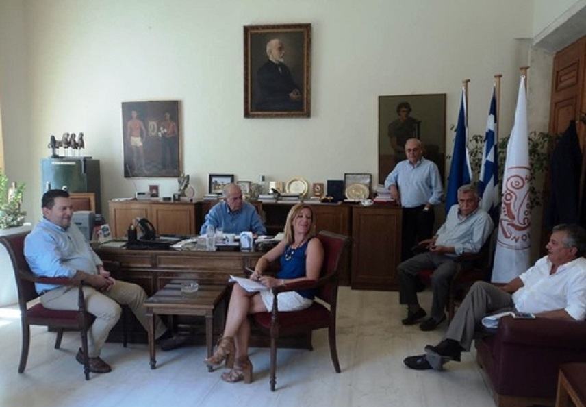 Συνάντηση Δημάρχων του Νομού Ηρακλείου με θέμα το Προσφυγικό
