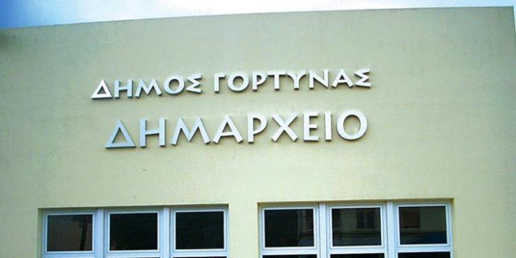 Παρέδωσαν στο Δ. Γόρτυνας 1.275 μάσκες, για τους εργαζομενους του «Βοήθεια στο Σπιτι»