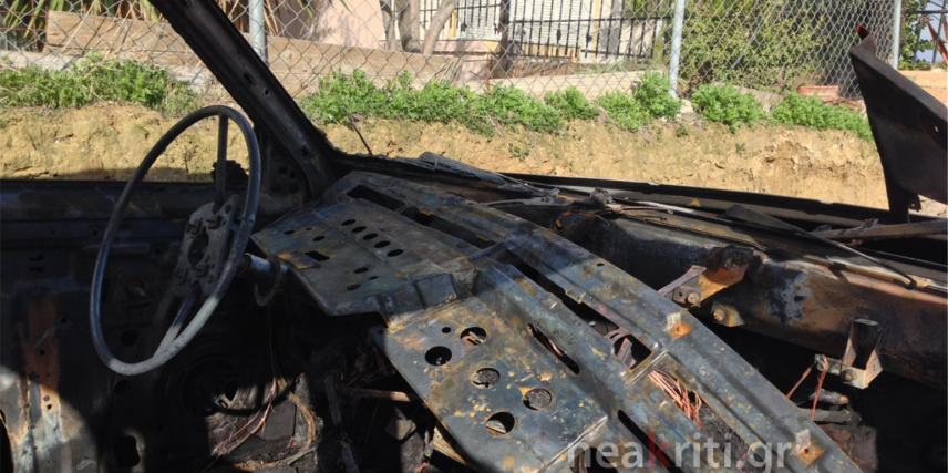 Στις φλόγες τυλίχθηκε φορτηγό στις Μοίρες