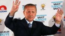 “Σουλτάνος” ο Ερντογάν μετά τη νίκη του στις εκλογές
