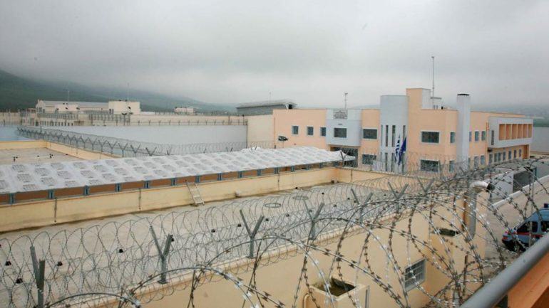 Στις φυλακές της Αγιάς ο Υπουργός Πολιτισμού