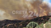 Φωτιά στο Ρέθυμνο: Αναζωπυρώθηκε το πύρινο μέτωπο – Μπαράζ 112, εκκενώνονται περιοχές