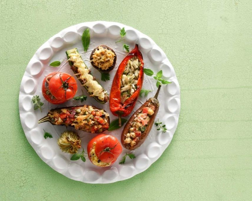 Αυτά είναι τα καλύτερα γεμιστά της Μεσογείου: 11 μοναδικές συνταγές!