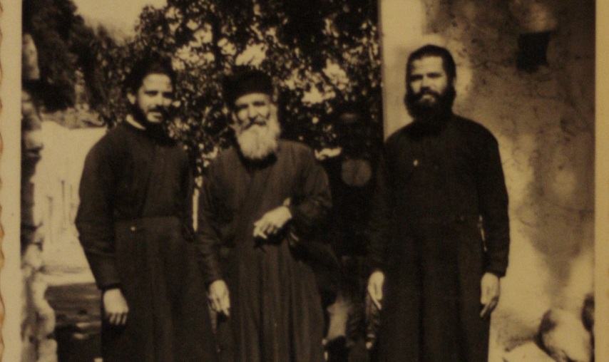Ο ΠΑΠΑ ΑΡΜΟΥΤΗΣ