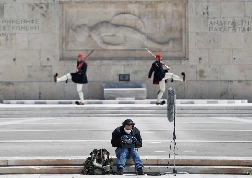 «Η Ελλάδα υποδειγματικός μαθητής στην αντιμετώπιση της κρίσης του κορονοϊού»