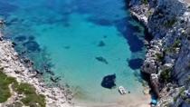 Το άγνωστο ελληνικό νησί σε σχήμα κροκόδειλου!
