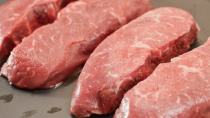 Κρέας: Κίνδυνος για βακτήρια κατά την απόψυξη – Τι να προσέχετε (ΒΙΝΤΕΟ)