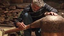 “Στα κάγκελα” οι καζανάρηδες της Κρήτης μετά τη μετονομασία της τσικουδιάς