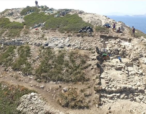 Οι Ελληνες το 3.200 π.Χ. μετέφεραν 10.000 τόνους μάρμαρο από το ένα νησί στο άλλο