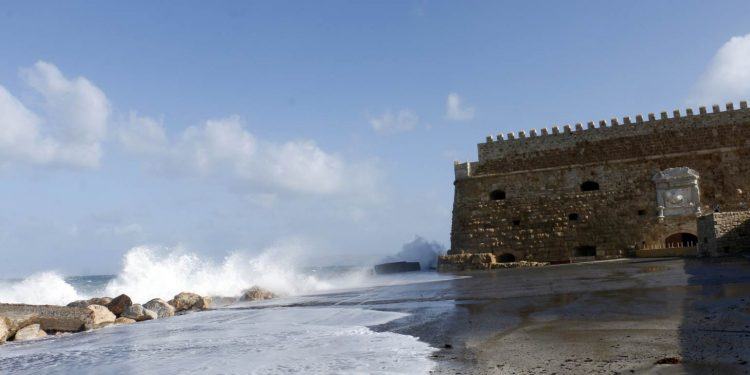 Καιρός: Υποχωρούν οι βροχές,επιστρέφουν οι βοριάδες στην Κρήτη