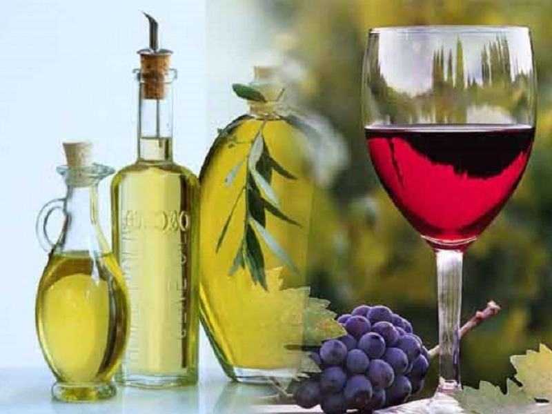 Κρητικό κρασί για την παρασκευή αντισηπτικών - Τι θα γίνει με τις αποζημιώσεις στο λάδι