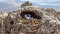 Η πιο περίεργη εκκλησία στην Ελλάδα