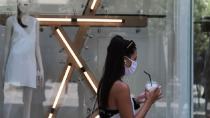 Κορονοϊός: Η χρήση μάσκας θα είναι από τα τελευταία μέτρα που θα αρθούν