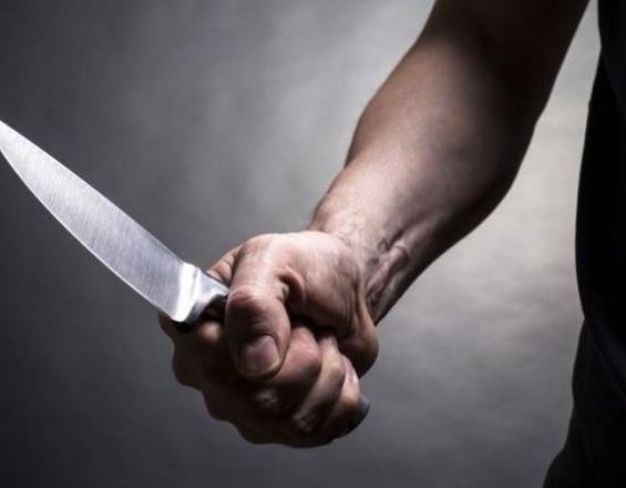 Φονική επίθεση με μαχαίρι