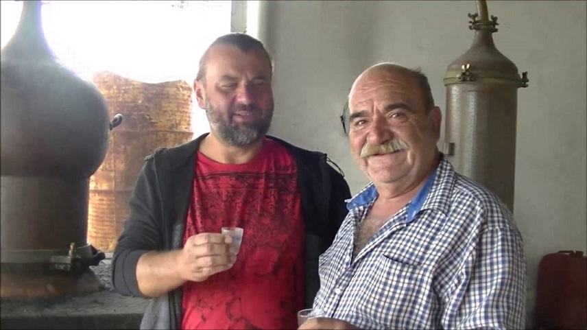 Ήρθαν και έμειναν μόνιμα στην Κρήτη από την Πολωνία και το έκαναν ταινία (video)